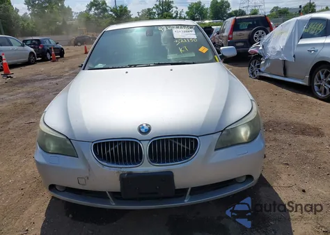 2007 BMW 530Xi z USA, uszkodzony, nr VIN WBANF73517CY16953